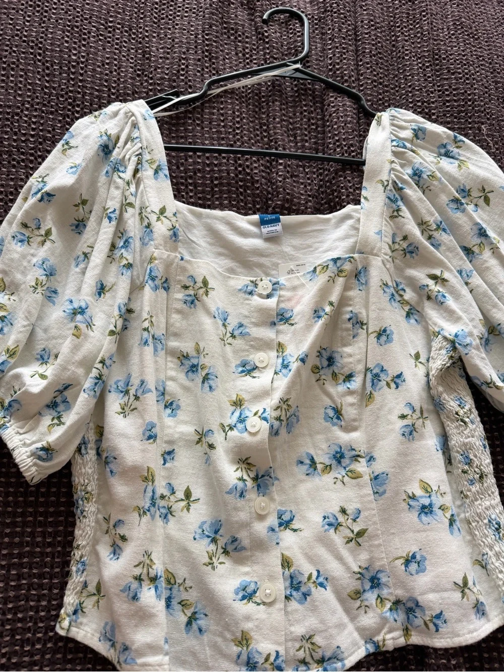 Old Navy White Blouse with Blue Floral Print and Puff Sleeves